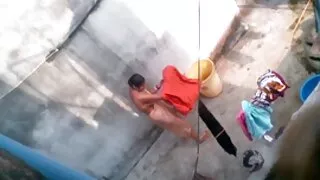 Налуу Түүний Шаргал Үүн дээр Ханан, Зөндөө