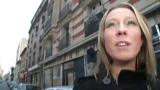 Нас бие гүйцсэн нь түүний Pussy долоож