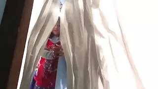 Тэр Зөндөө Түүний Дэгдээхэйгээ